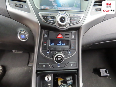 2016 - hyundai avante