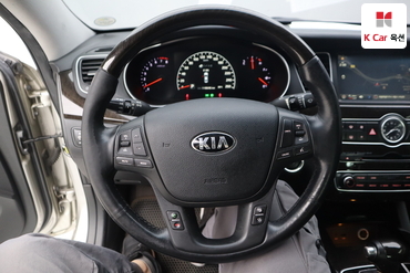 2013 - kia k7