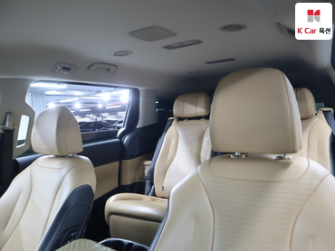 2023 - kia carnival