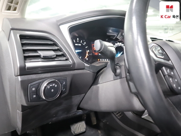 2015 - ford mondeo