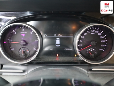 2021 - kia carnival