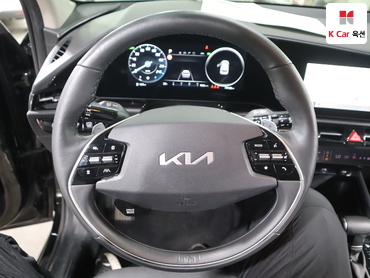 2022 - kia niro