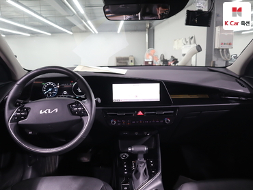 2022 - kia niro