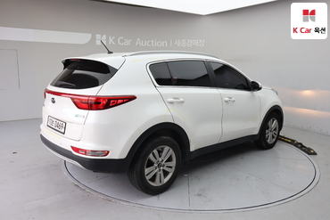 2016 - kia sportage