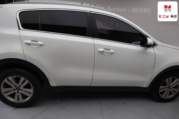 2016 - kia sportage