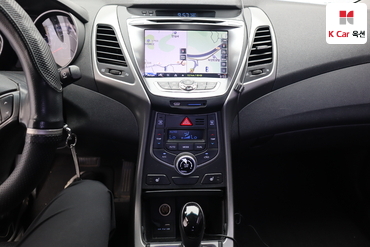 2015 - hyundai avante