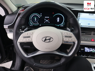 2022 - hyundai grandeur