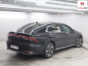 2022 - hyundai grandeur