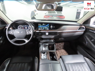 2021 - genesis g90