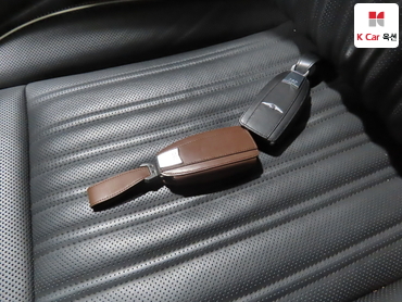 2021 - genesis g90
