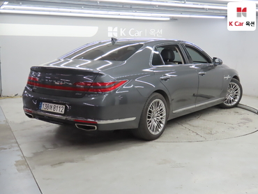 2021 - genesis g90