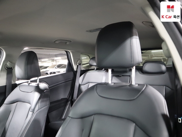 2023 - kia sportage
