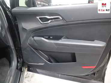 2023 - kia sportage
