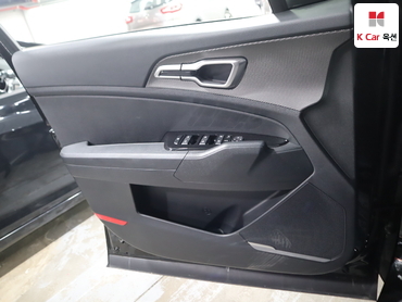 2023 - kia sportage