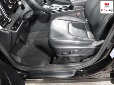 2023 - kia sportage