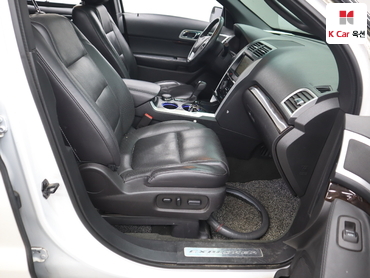 2014 - ford explorer