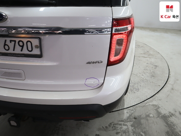 2014 - ford explorer