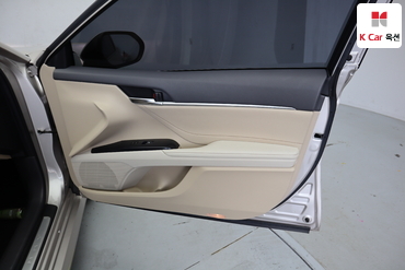 2018 - toyota camry
