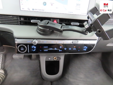 2023 - hyundai ioniq