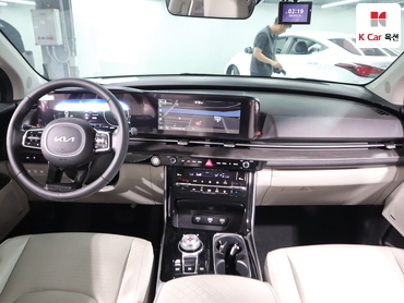 2023 - kia carnival