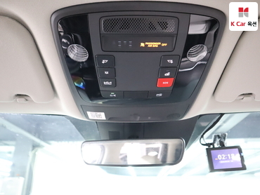 2023 - kia carnival