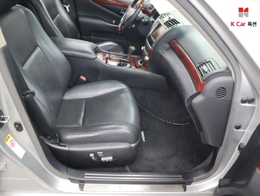 2010 - lexus ls460