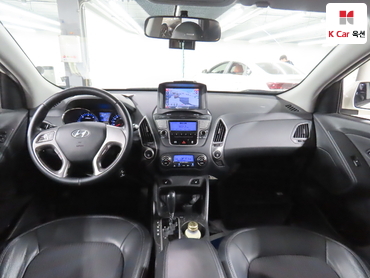 2011 - hyundai tucson