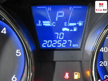 2011 - hyundai tucson