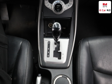 2012 - hyundai avante