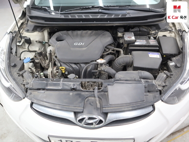 2012 - hyundai avante