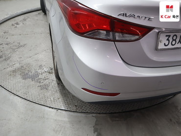 2015 - hyundai avante