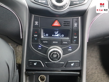 2015 - hyundai avante