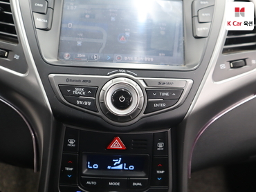 2015 - hyundai avante