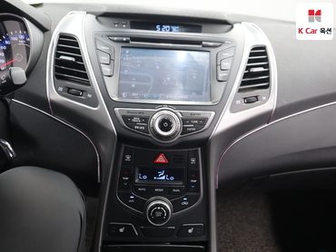 2015 - hyundai avante