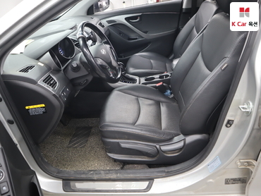 2015 - hyundai avante