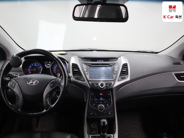 2015 - hyundai avante