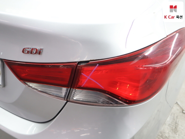 2015 - hyundai avante