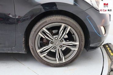 2012 - hyundai avante
