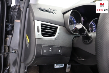 2012 - hyundai avante