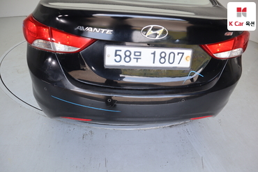 2012 - hyundai avante