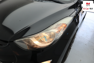 2012 - hyundai avante