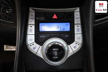 2012 - hyundai avante