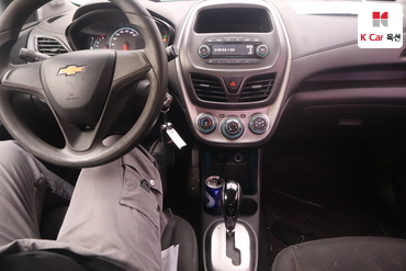 2017 - chevrolet spark