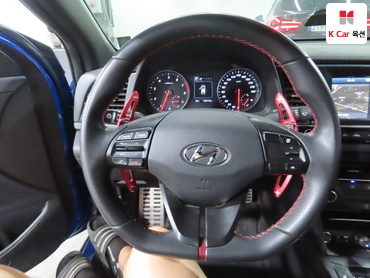 2017 - hyundai avante
