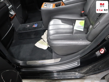 2011 - hyundai equus