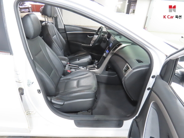 2012 - hyundai i30