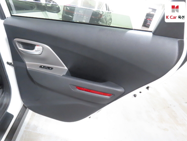 2024 - kia niro