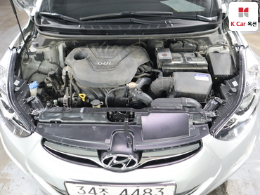 2011 - hyundai avante
