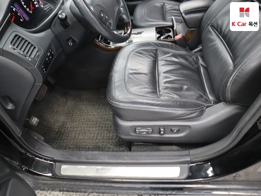 2010 - hyundai grandeur