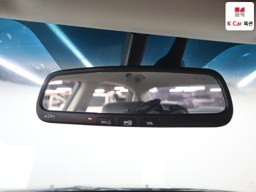 2010 - hyundai grandeur